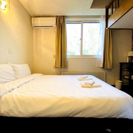 Petit Hotel Melon Furano Exterior photo